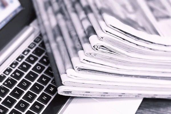 2024-Presse, Press, Laptop, Media-3