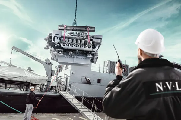 2025-Schiff, Menschen, Personen, Arbeit