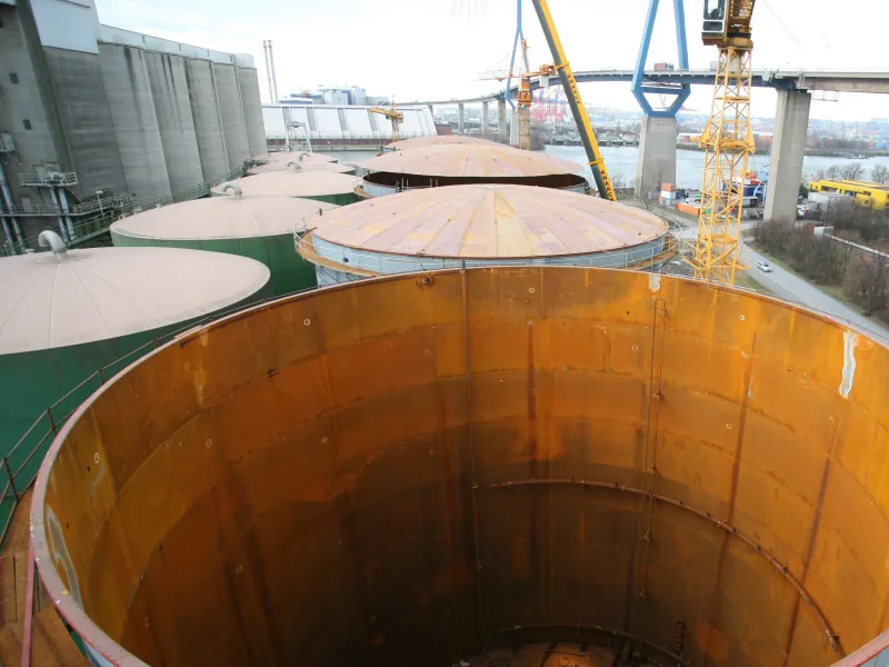 2025-Tank Build-17.jpg