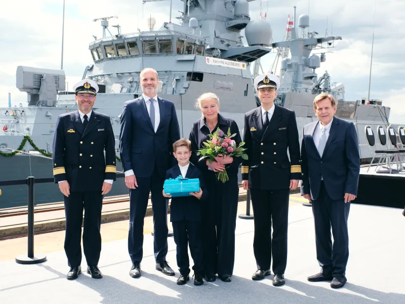 2025-Blohm+voss, taufe, augsburg, menschen-1.jpg