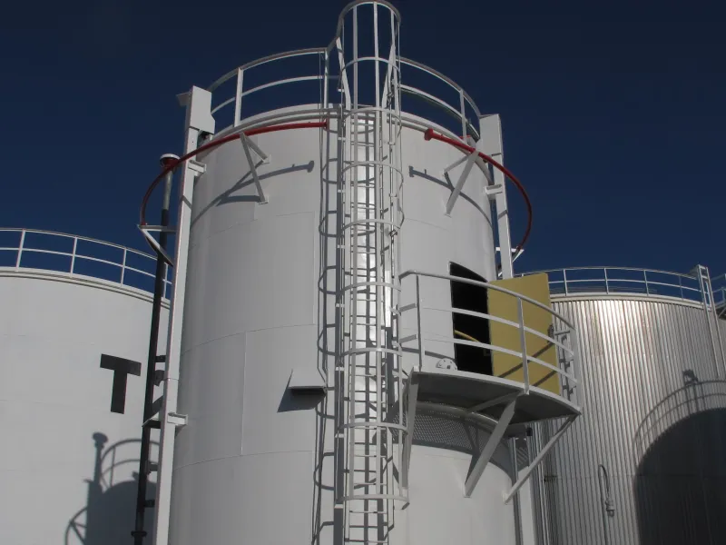 2025-Tank Build-11.jpg