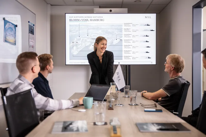 2024-Blohm+Voss, Team, Büro-1.jpg