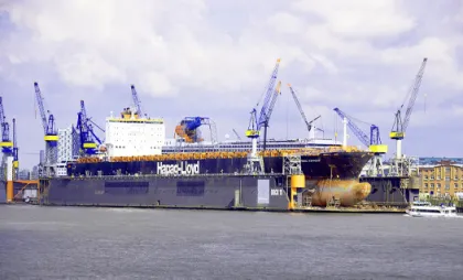 2024-Dock 11, Blohm+Voss, Schiff, Reparatur