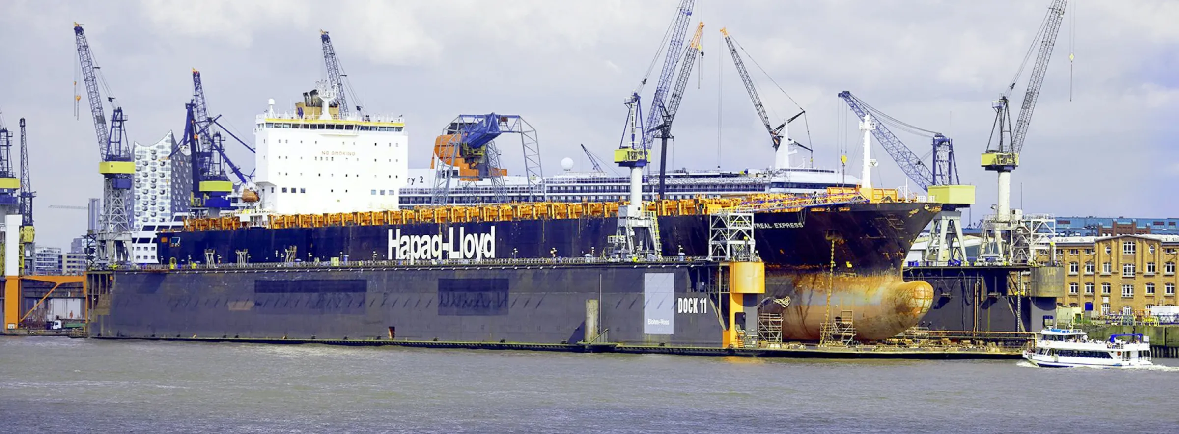 2024-Dock 11, Blohm+Voss, Schiff, Reparatur-2