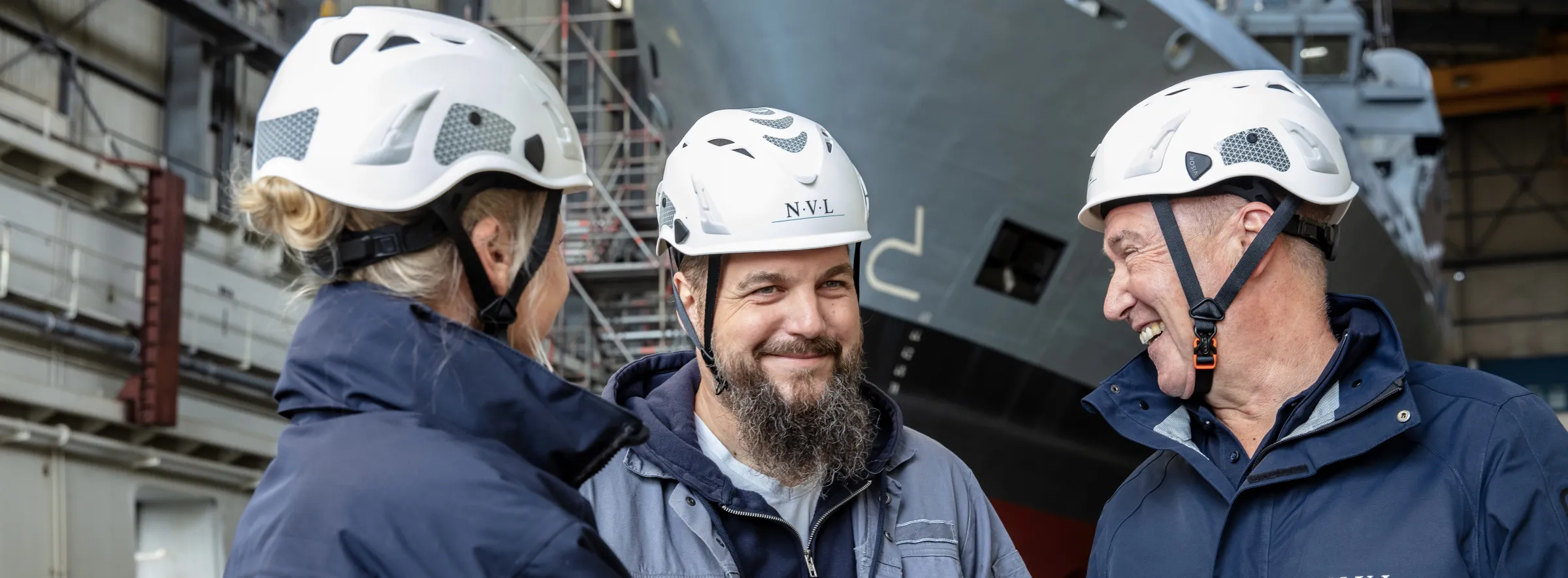 2024-Hamburg-Menschen, Schiff-1